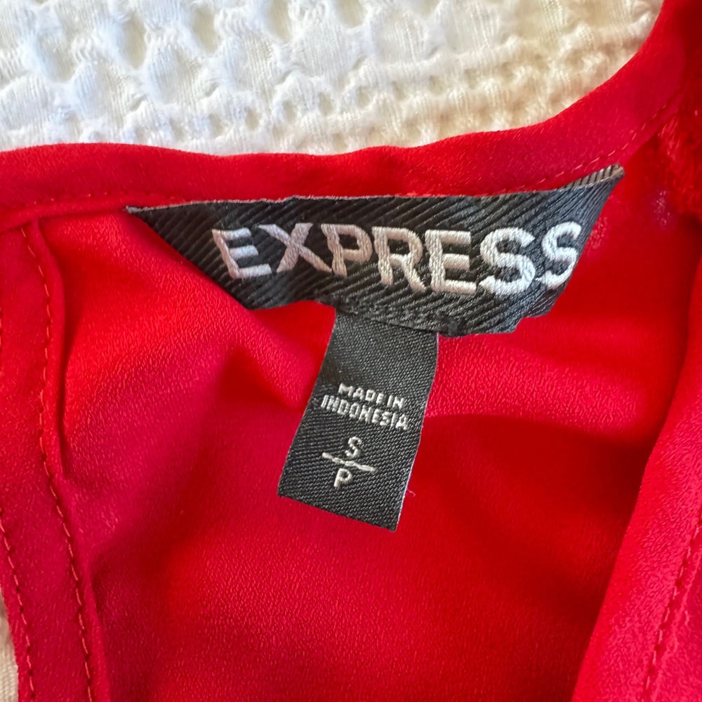 Express size small red lace sleeve blouse - Picture 4 of 4
